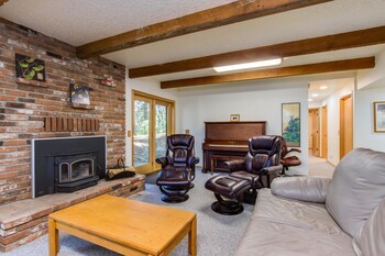 Top 10 Hotels In Dundee Oregon Cabins In Dundee