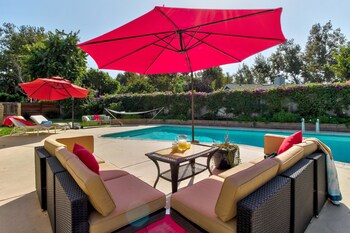 Top 10 Malibu Hotels Near Zuma Beach California