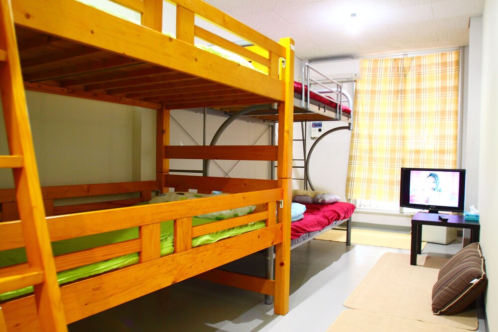 An 庵 ゲストイン 那覇市 の宿泊予約 ホテルズドットコム