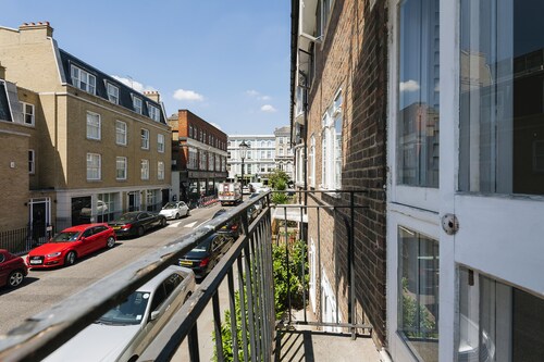 ロンドン キングス ロード 周辺のホテル 宿泊予約 格安ホテル予約 最安値検索 ホテルズドットコム