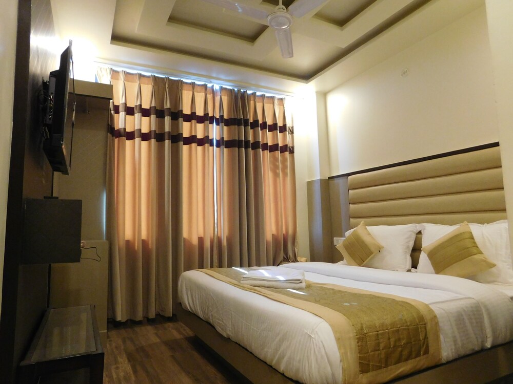 瓜朗加旅馆酒店