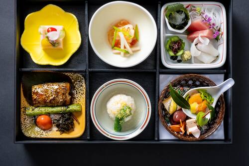 ホテル佳山水 箱根 の宿泊予約 ホテルズドットコム ホテル佳山水 箱根 の宿泊予約 ホテルズドットコム