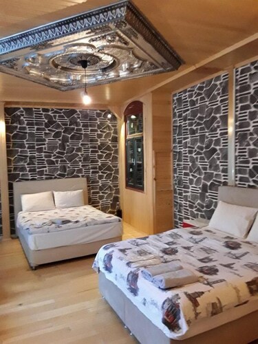 Taksimparis Apartments Istanbul Turkey Istanbul Hotel Discounts Hotels Com