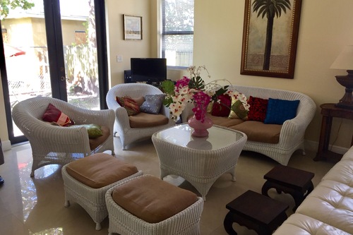 Book Cacha Garin Art House In Miami Hotels Com Book Cacha Garin Art House In Miami Hotels Com