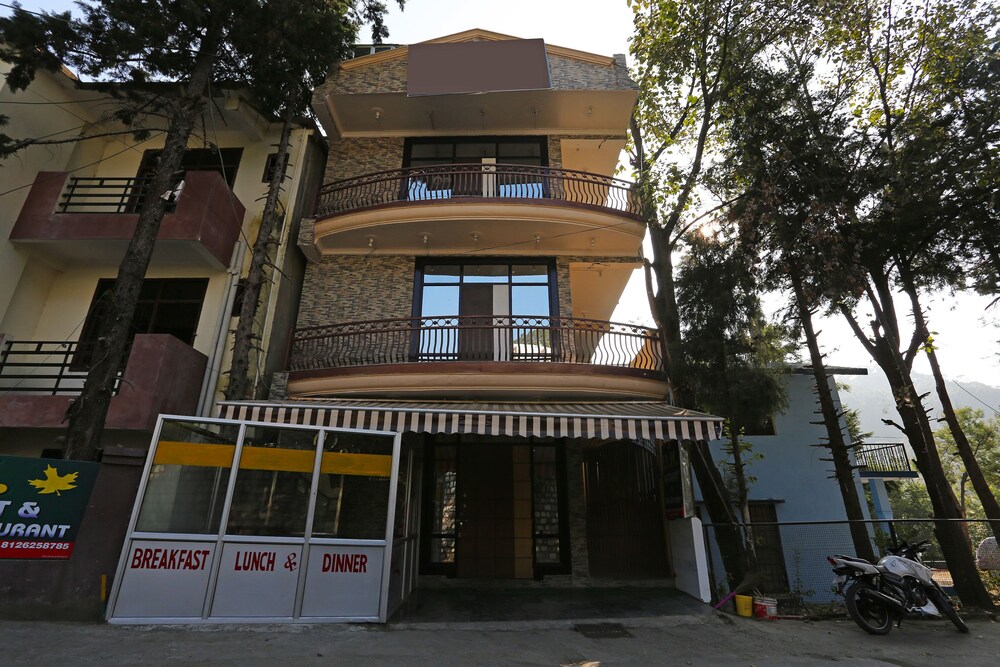 Book Oyo 10216 Hotel Uk Retreat In Sattal Hotels Oyo 10216 Hotel Uk Retreat Bhimtal