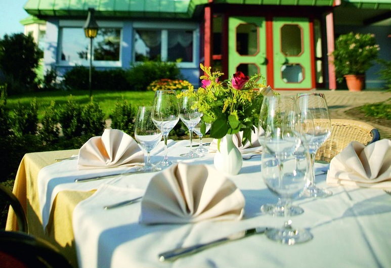 ホテル ドゥ シャルム マルターディンゲン の宿泊予約 ホテルズドットコム ホテル ドゥ シャルム マルターディンゲン の宿泊予約 ホテルズドットコム