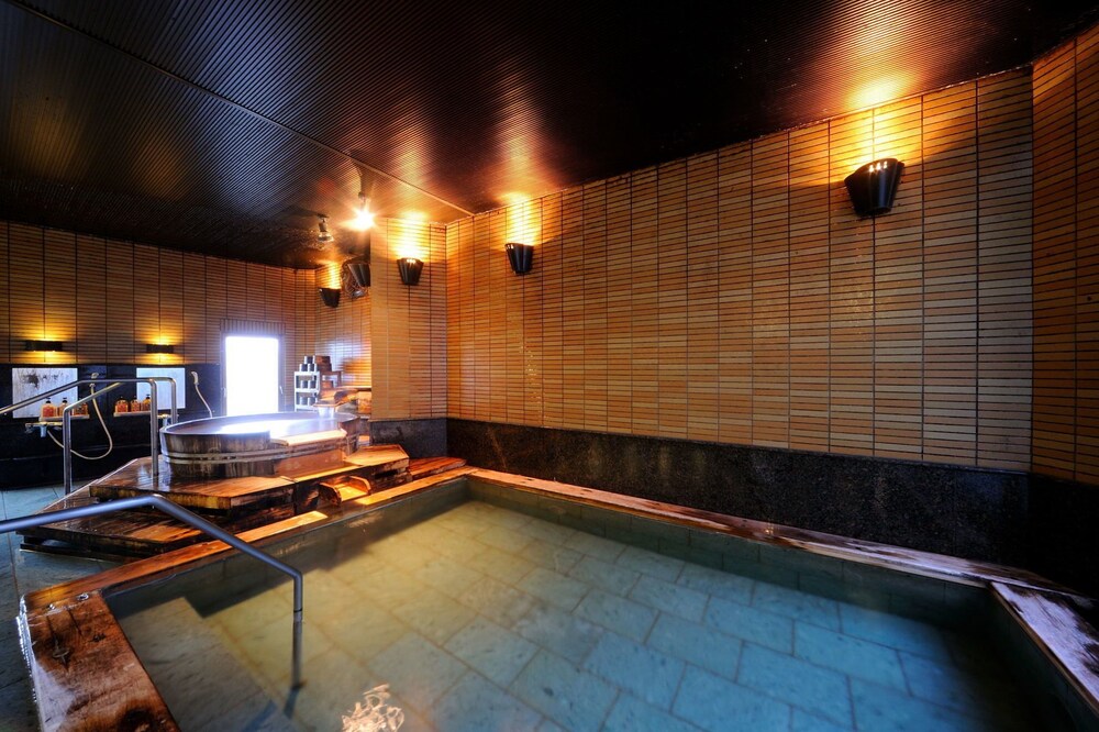 花ごころの湯 新富亭 の宿泊予約 ホテルズドットコム