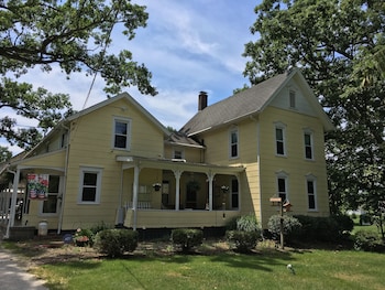 Top 10 Hartville Hotels Near Kitchen Ohio