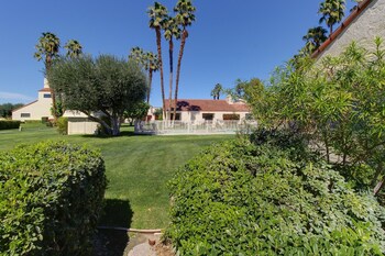 15 Closest Hotels To Agua Caliente In Rancho Mirage
