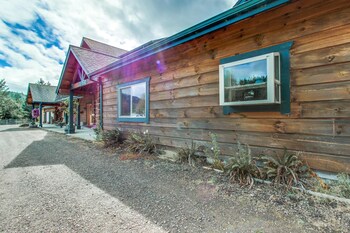 Top 10 Hotels In Harbor Oregon