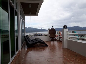 Picture of Four Thirteen Suites in Coron