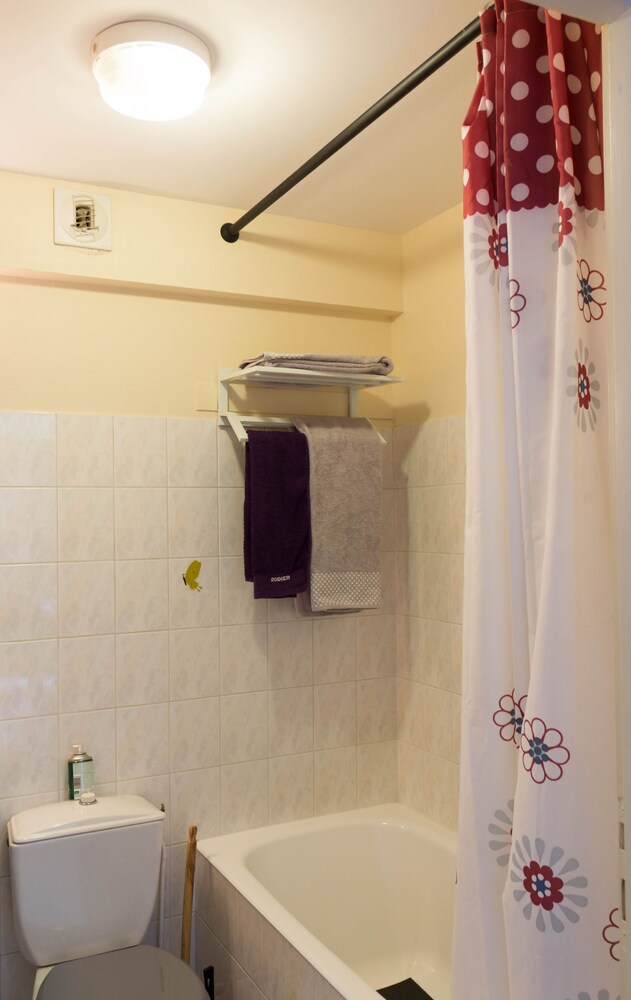 アパート オテル ランジェリーク ニオール の宿泊予約 ホテルズドットコム