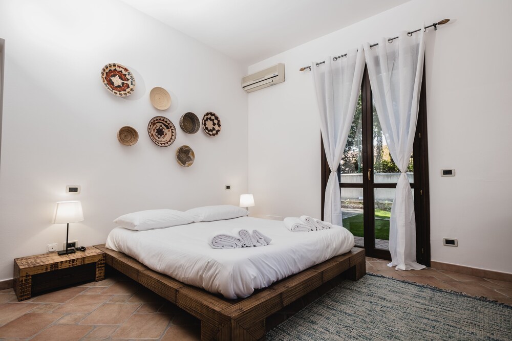 Book Luminhouse Apartments Mondello In Palermo Hotels Luminhouse Apartments Mondello Palermo
