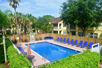 Top 10 Hotels In Loxahatchee Florida