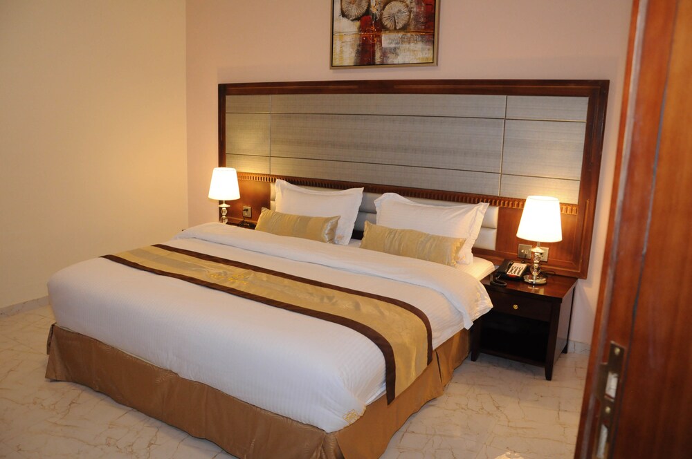 احجز توت هاوس الطائف في الطائف. مقارنة أسعار الفنادق في الطائف