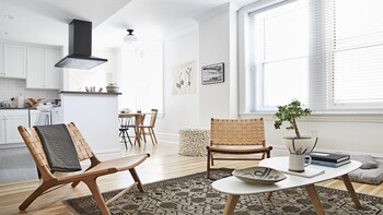 top 10 philadelphia hotels near me last minute room deals hotels com