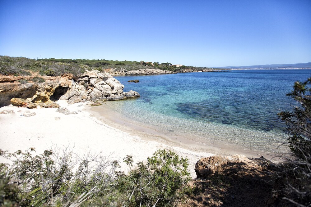 new penthouse with sea and green view, 5th floor, with free wi