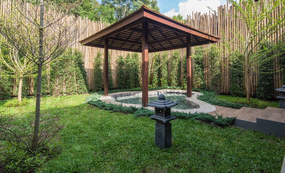 Book Onsen At Moncham In Mae Rim Hotels Com