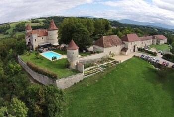 Picture of Château Chapeau Cornu in Vignieu
