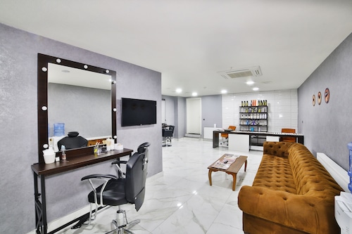 Hotels Com Deals Discounts For Hotel Reservations From Luxury Hotels To Budget Accommodations