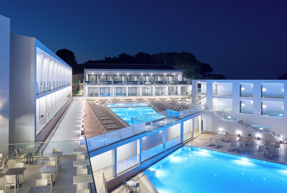 ionian blue hotel kalamaki greece