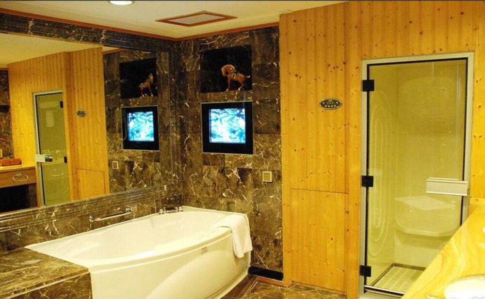 东莞市太子酒店