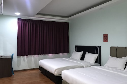 15 Closest Hotels To Sing Kwong Shopping Complex In Sibu Hotels Com