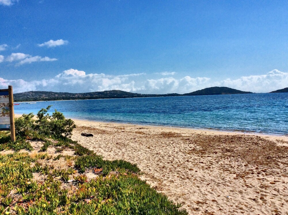 charming holiday villa 700 m from the sublime beach of st