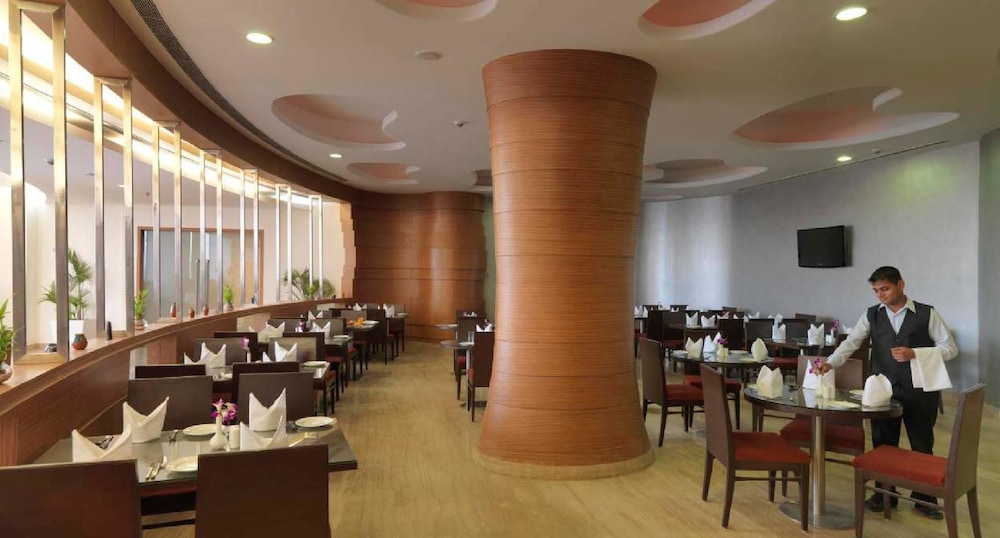 Book Hotel Sewa Grand Faridabad In Hotels Hotel Sewa Grand Faridabad