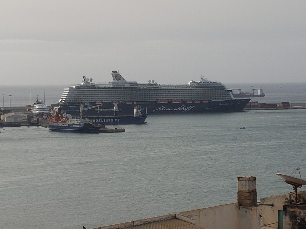 Book Condolar In Praia Hotels Com