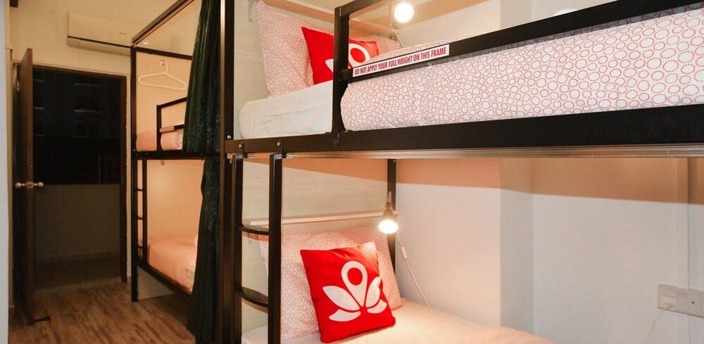 Book Zen Hostel Aljunied In Singapore Hotels Com