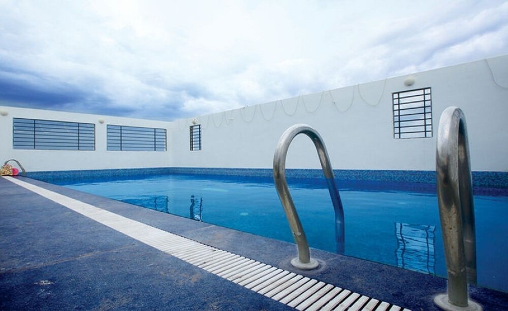 Book V Grand Hotel in Madurai | Hotels.com