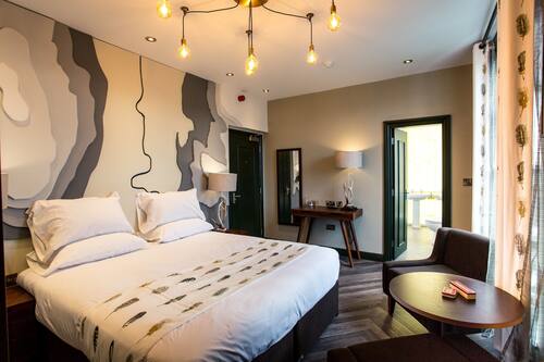 イーグル アンド チャイルド ラムズボトム ベリー の宿泊予約 ホテルズドットコム イーグル アンド チャイルド ラムズボトム ベリー の宿泊予約 ホテルズドットコム