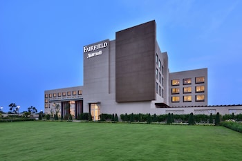 15 Closest Hotels To Arakkonam Junction Station In 15 Closest Hotels To Arakkonam Junction Station In