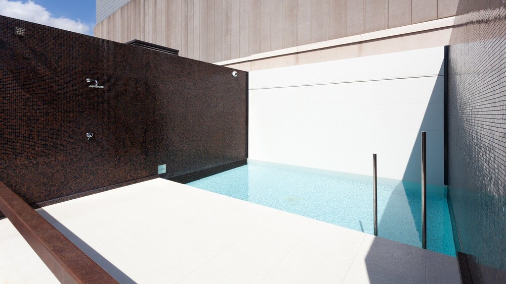 Hotel España Ramblas Barcelona Info Photos Reviews Book At Hotel España Ramblas Barcelona Outdoor Pool