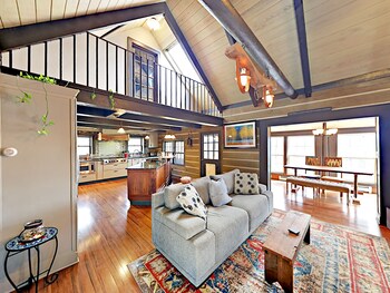 Top 10 Hotels In Mills River North Carolina