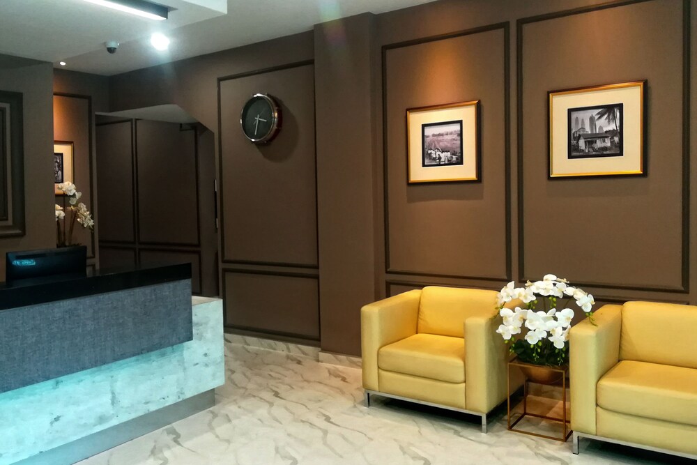 Book The Loft Plaza Hotel In Kajang Hotels Com