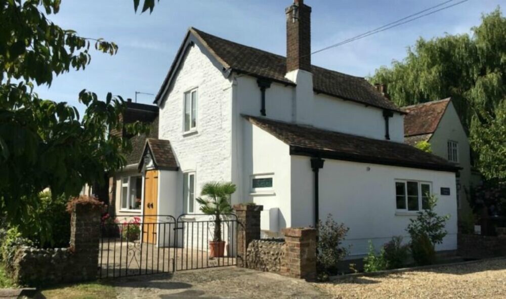 Book Springwell West Wittering 414609 In Chichester Hotels Springwell West Wittering 414609 Chichester