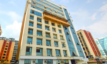 Top 10 Mumbai Hotels Near Bandra Kurla Complex India
