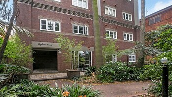 10 Best Serviced Apartments In Walsh Bay Hotels