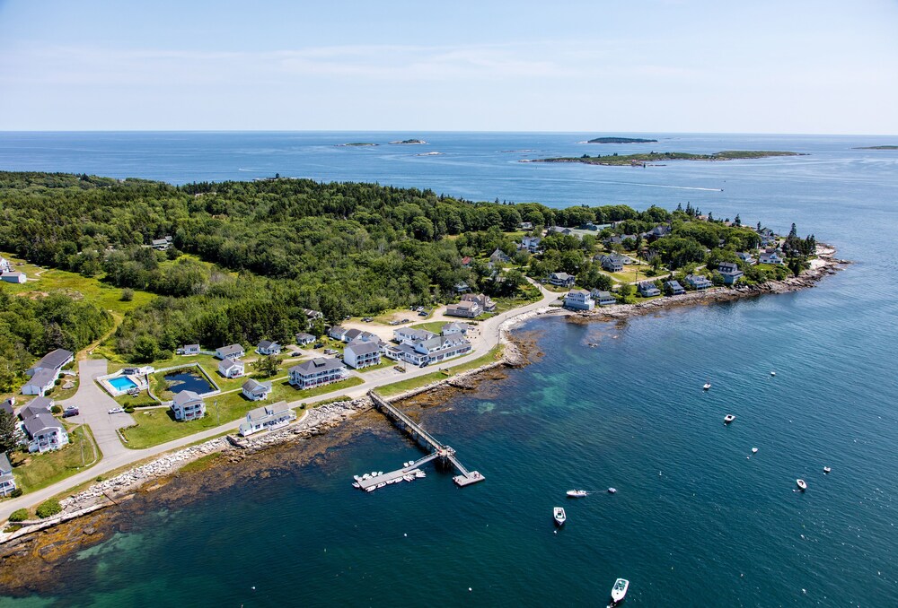 Sunset Beach East Boothbay Maine The Best Beaches In World Book Ocean Point Inn In East Boothbay Hotels Sunset Beach Smugglers Cove Me Groupon Getaways