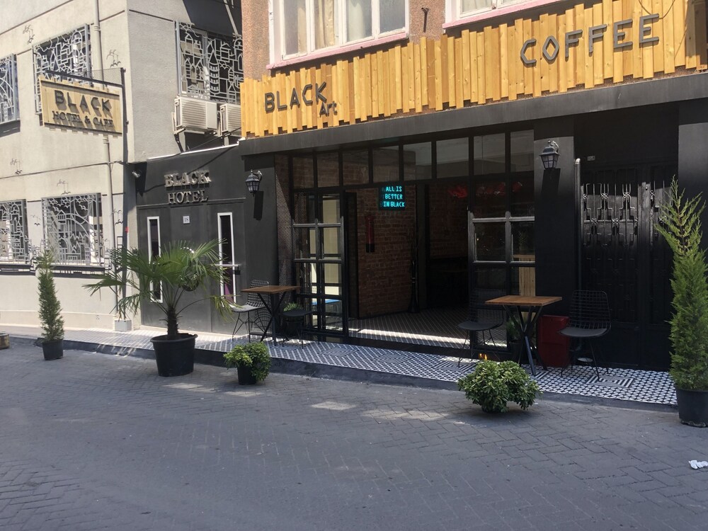 Book Black Suite In Istanbul Hotels Com