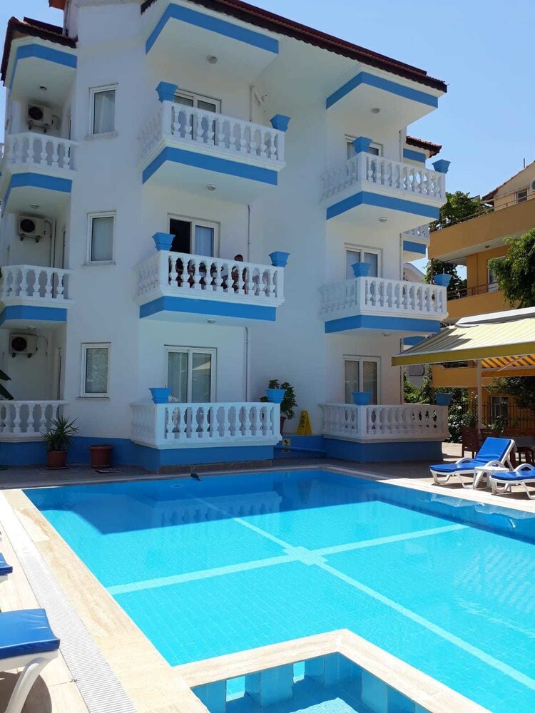book karatas apart hotel in marmaris hotels com
