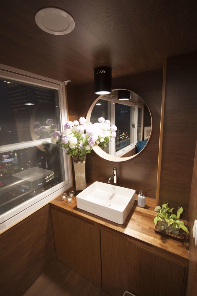 Mj ハウス 高雄 の宿泊予約 ホテルズドットコム