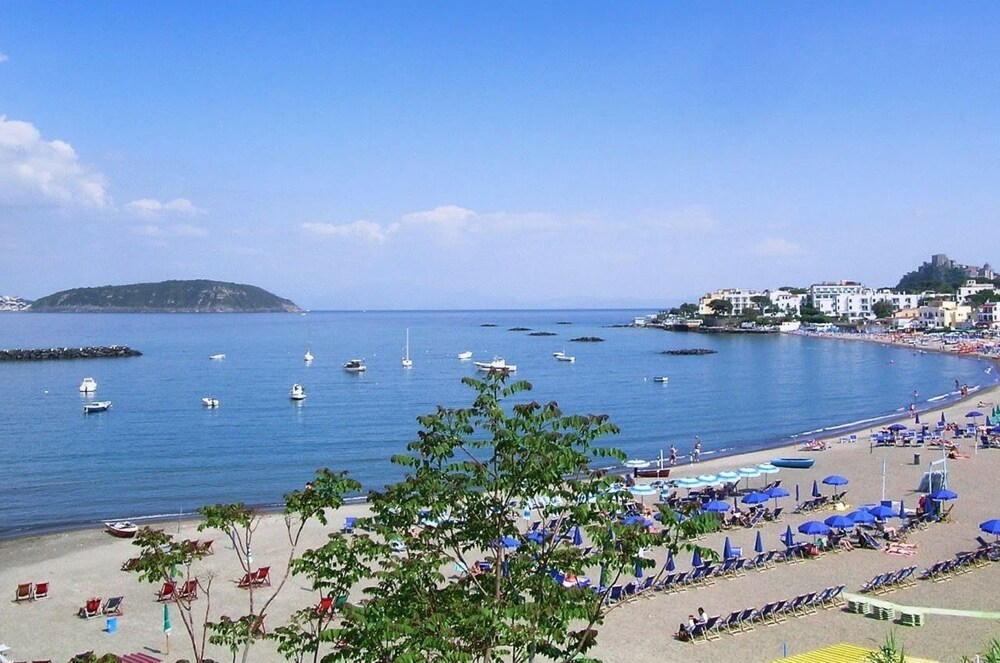 Hotel Solemar Terme Beach Beauty In Ischia Book On Hotels Hotel Solemar Terme Beach Beauty Ischia