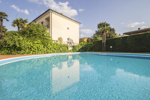 Top Hotels With A Gym In Desenzano Del Garda Italy Hotels Com