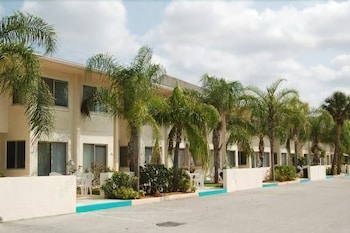Book Siesta Beach House 303 2 Bedrooms 1 5 Bathroom Townhouse In Siesta Beach House 303 2 Bedrooms 1 5 Bathroom Townhouse Key