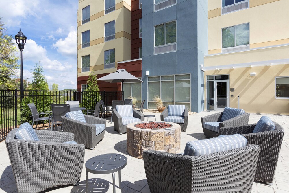 Book Fairfield Inn Suites By Marriott Shelby In Shelby Hotelscom