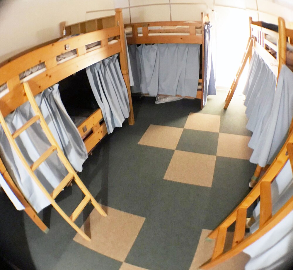 ゲストハウス 美ら宿石垣島 ホステル 石垣島 の宿泊予約 ホテルズドットコム