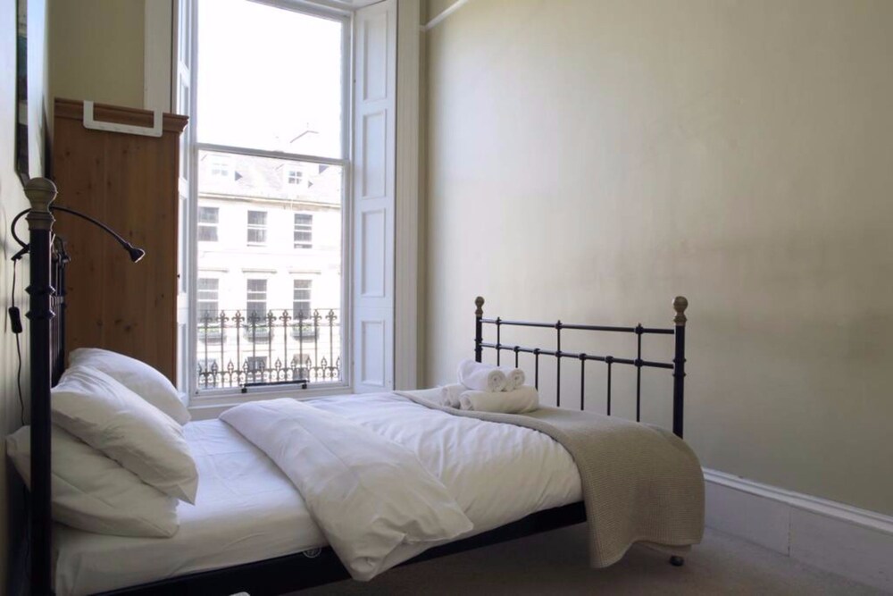 2 Bedroom Apartment Near Stockbridge Edinburgh United Kingdom 2 Bedroom Apartment Near Stockbridge Edinburgh